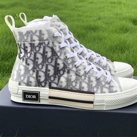 dior chucks price.